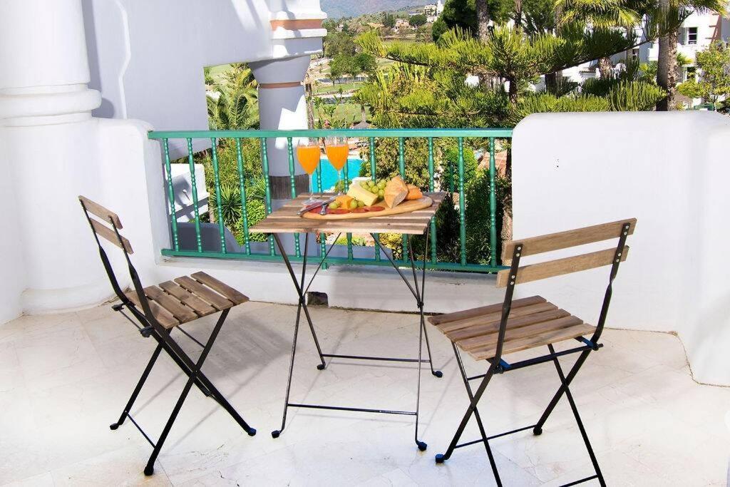 Spectacular Apartment In Matchroom Country Club Fuengirola Exterior foto