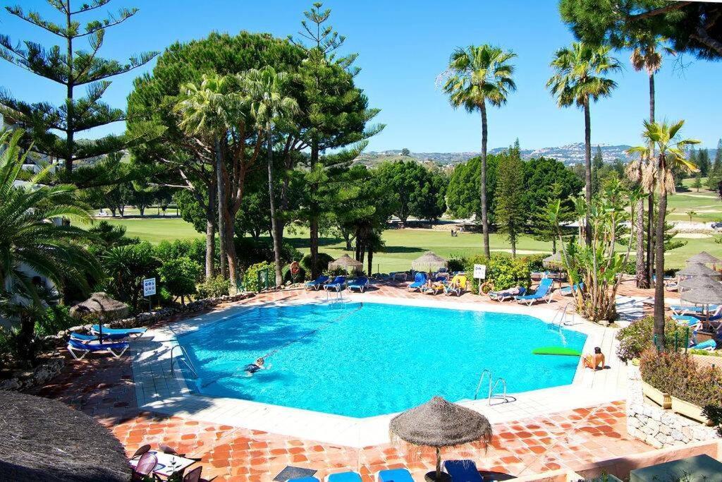 Spectacular Apartment In Matchroom Country Club Fuengirola Exterior foto
